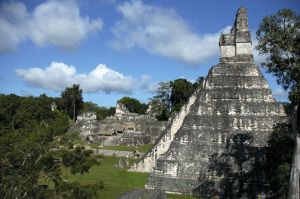 Tikal-2.jpg