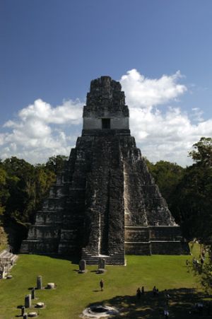 Tikal-3.jpg